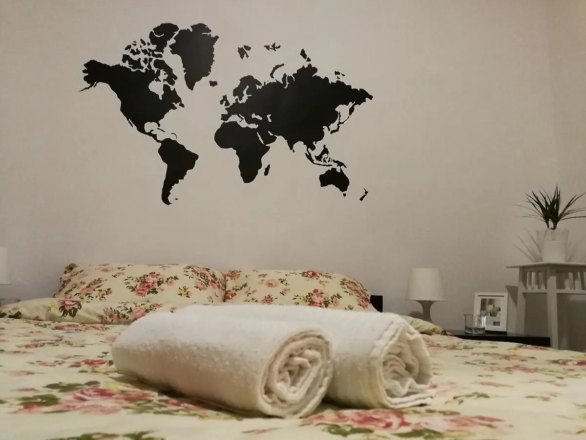 Central Studio Victoriei Apartment Bucharest
